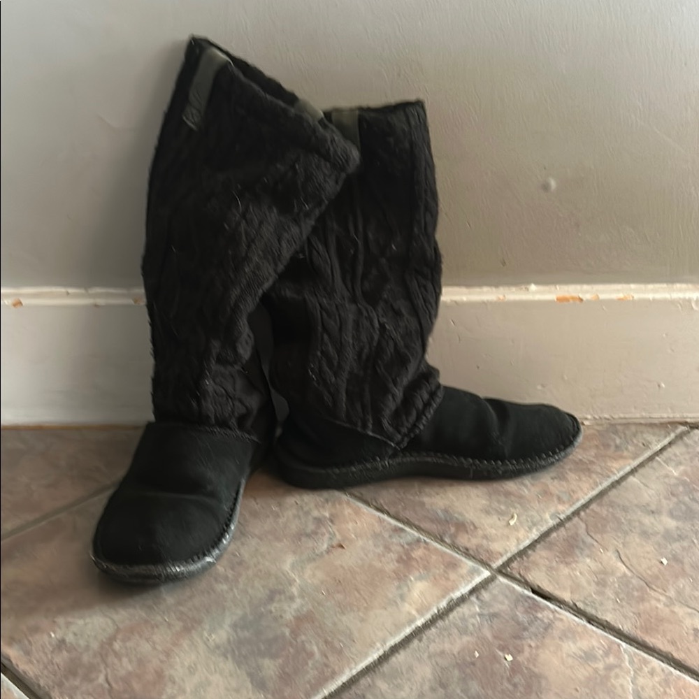 Black Quilted Boots